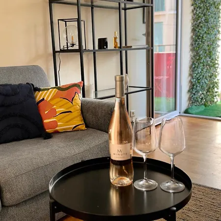 Cosy 2 Pieces Design Elegant Proche Gare D'antibes Апартаменты